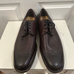 Johnston & Murphy men's wingtip oxfords brown leather size 12M EUC